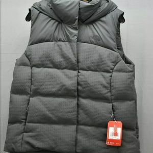 The North Face Nvlty Nuptse Vest with hoodie